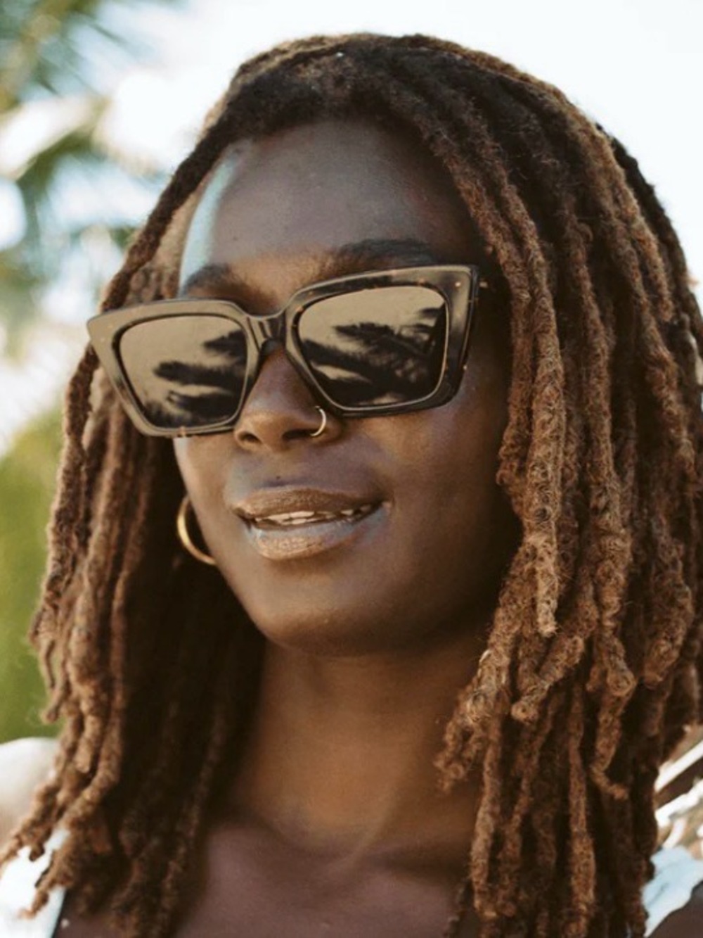 RAEN Keera Black Square Sunglasses - Picture 9 of 10